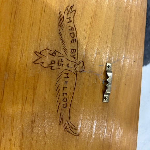 Hand crafted eagle . - Picture 4 of 4